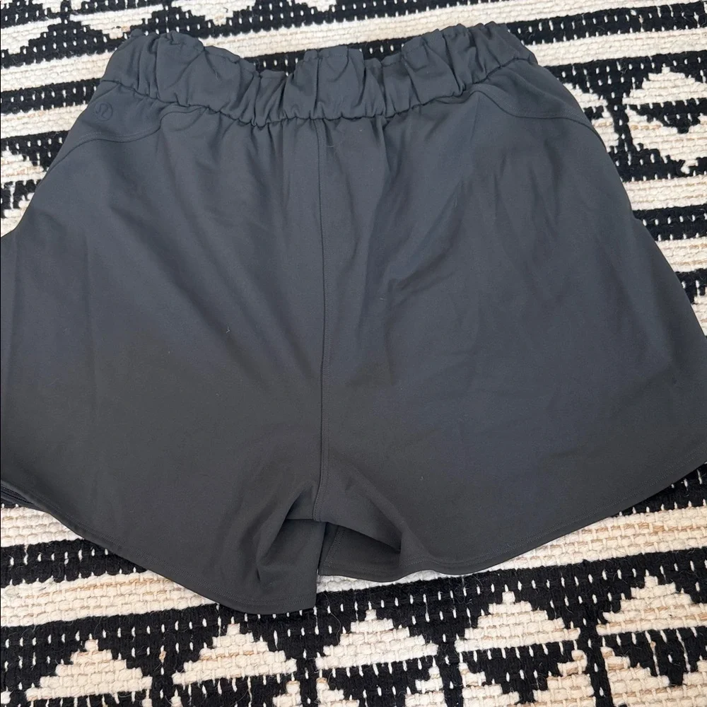 lululemon athletica On the Fly Short Luxtreme